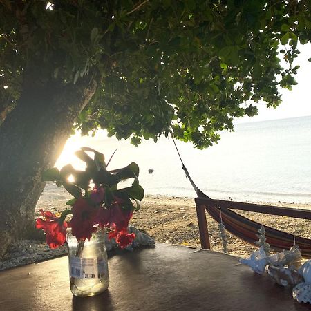 Vatupau Beachfront Bungalows Port Vila Exterior foto