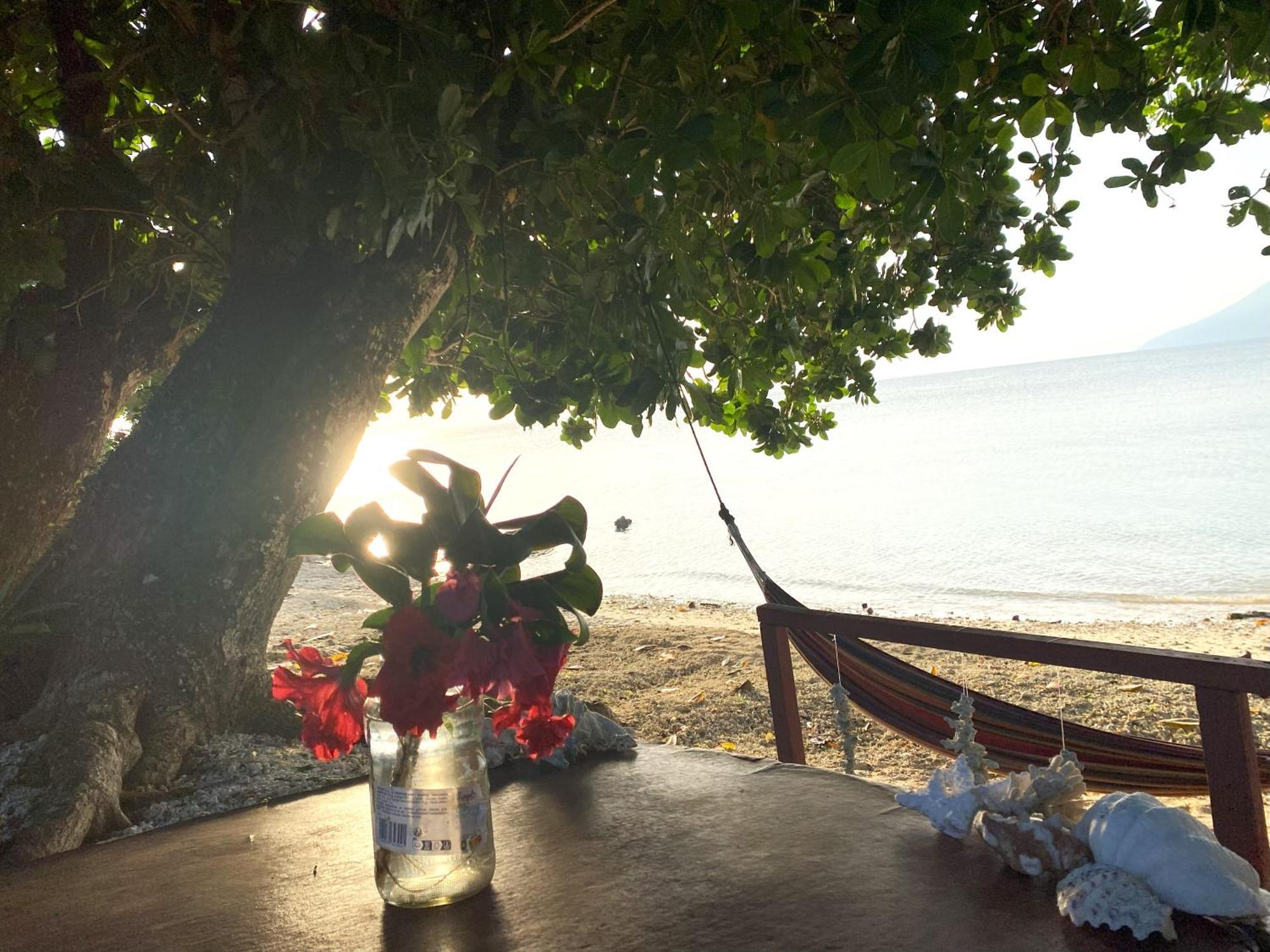 Vatupau Beachfront Bungalows Port Vila Exterior foto