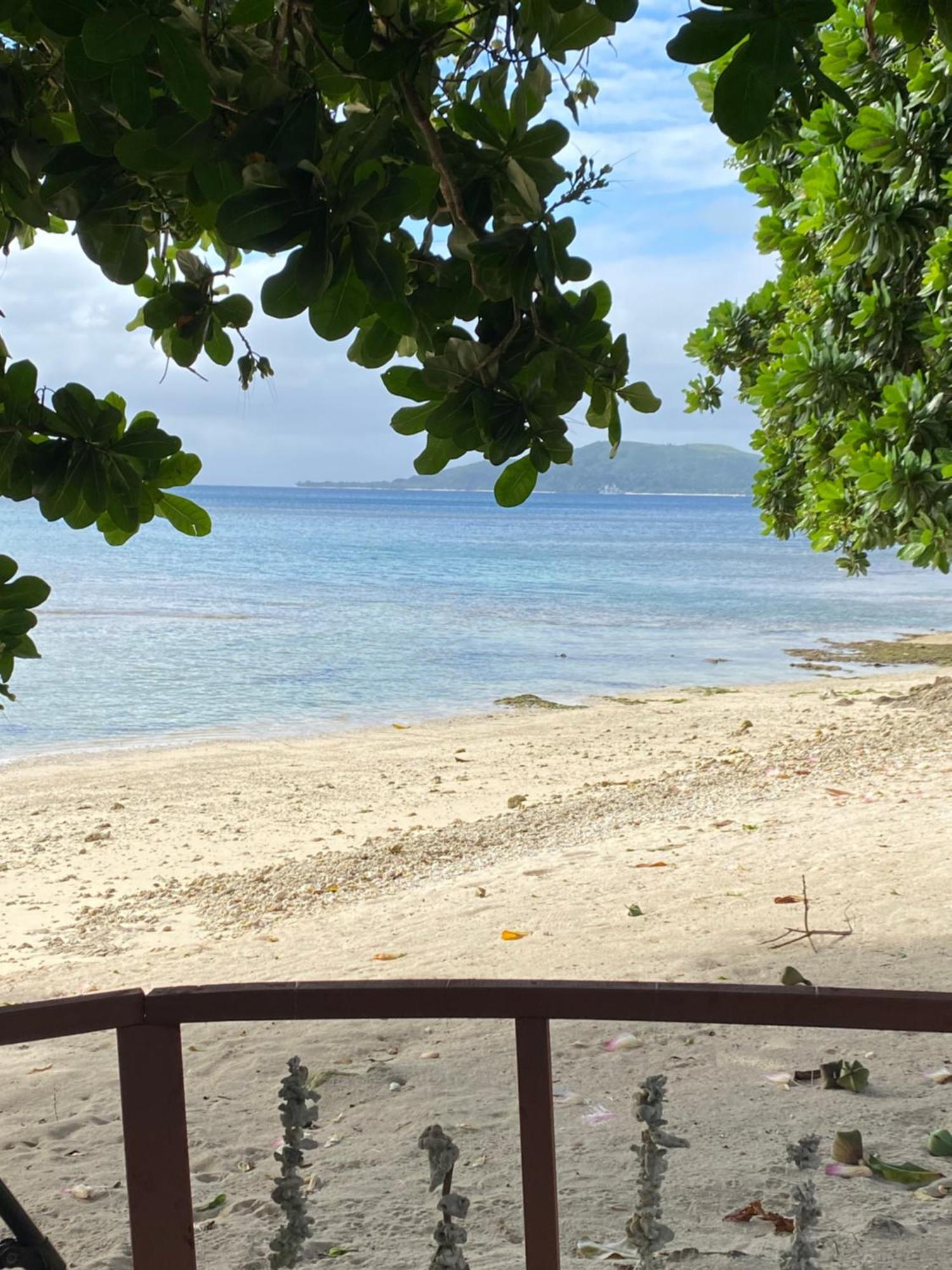 Vatupau Beachfront Bungalows Port Vila Exterior foto
